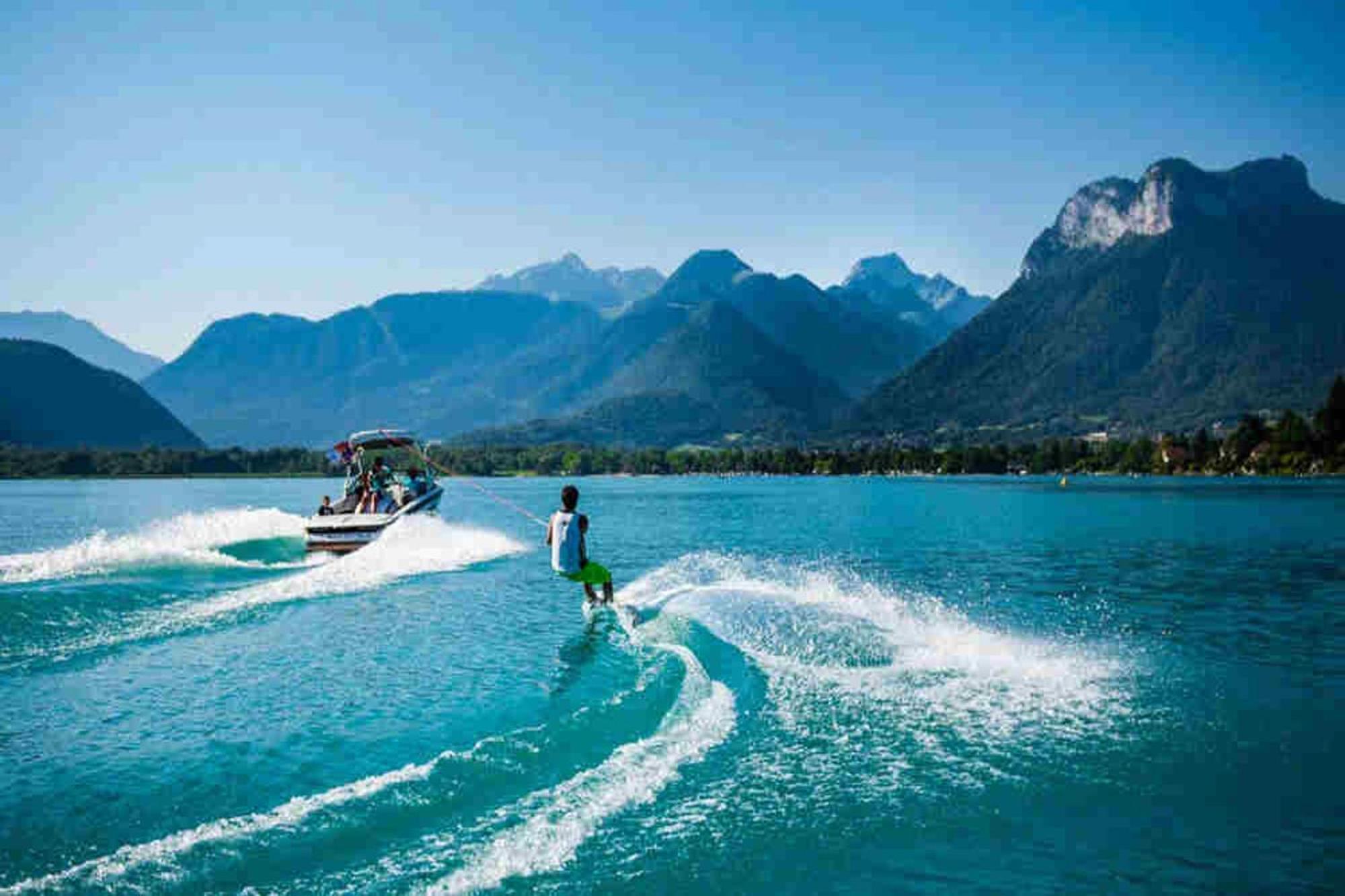 Le Bleu Du Lac 3 Etoiles - Secteur Recherche, Calme & Familiale, A 300M Du Lac & De La Vieille Ville, Garage Prive Annecy Eksteriør bilde
